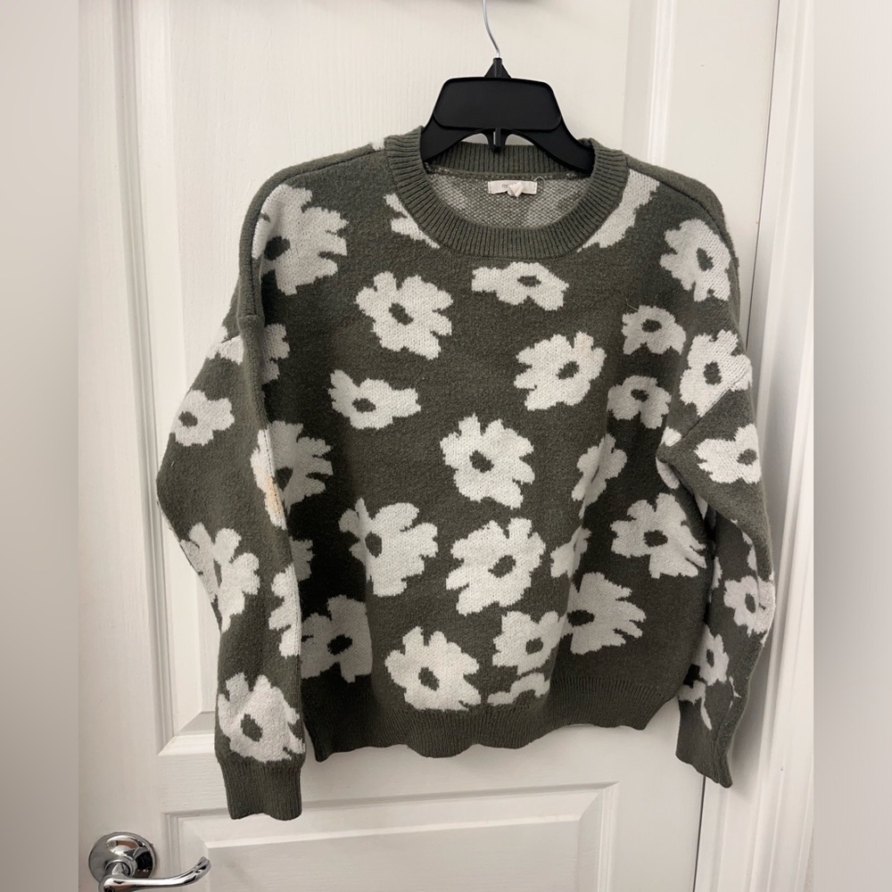 Retro Flower Sweater